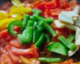 રેડ ગ્રેવી પાસ્તા (Red Gravy Pasta Recipe In Gujarati) રેસીપી સ્ટેપ2ફોટો