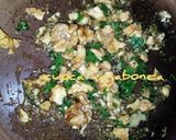 A picture of step 2 of Spaghetti with Garlic, Oil, Walnuts, and Lemon-Flavored Toasted Breadcrumbs.