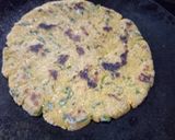A picture of step 4 of Makki & mulli ke patte ka paratha (radish leaves).