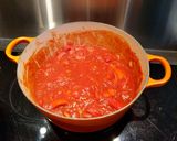 A picture of step 4 of Pasta saus.