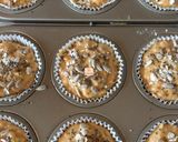 A picture of step 4 of Easy carrot muffins.