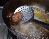 A picture of step 5 of Egg Pakora#worldwideeggs.