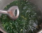 Spenótkrémleves recept fázis 3 fotója