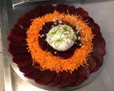 Une image de l'étape 7 de Salade de betteraves et carottes ala burrata,fleurs de thym et d'ail triquetre.