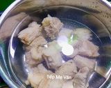 Hình bước làm 1 của món Bánh canh sườn heo cà rốt và nấm đùi gà