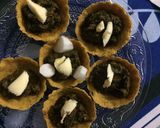 A picture of step 4 of Sarson ka saag in corn canapes.
