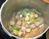 Foto del paso 5 de la receta: Guiso de Ternera al Vino Tinto