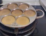 Foto langkah ke 5 dari resep Bolu Karamel Mini.