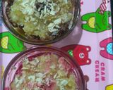 A picture of step 7 of Lauki ka Halwa (choco and rose flavored).