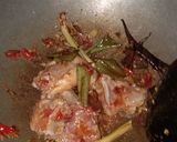 Foto langkah ke 3 dari resep Gulai Tahu Ayam.