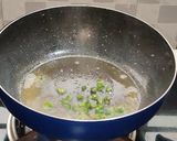 A picture of step 4 of Veg noodles spring rolls.