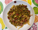 Foto del paso 4 de la receta: Guisantes con chorizo al vino blanco