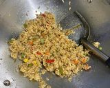 Foto langkah ke 5 dari resep Nasi goreng Rahasia resto.