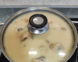 Foto del paso 10 de la receta: Pollo al ajillo con cava