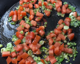 Foto del paso 2 de la receta: Huevos a la mexicana