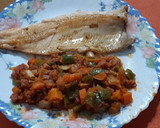 Foto del paso 5 de la receta: Trucha con tomate, verduras y taquitos de jamón