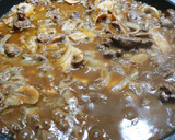 Foto del paso 7 de la receta: Puntas Solomillo ternera con champiñones en salsa carrilleras