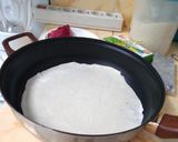 Foto langkah ke 2 dari resep Pizza manis tortilla.