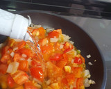 Foto del paso 1 de la receta: Espaguetis en salsa cremosa de tomate, pimientos asados y ricotta