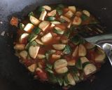 Foto langkah ke 7 dari resep Tumis kuah terong bulat ijo.