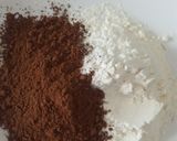 A picture of step 4 of Flaky crispy candi brownie.