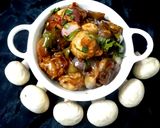 A picture of step 8 of Chilli Mushroom.