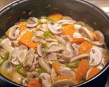 Foto del paso 2 de la receta: Pollo con almendras estilo oriental