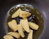 A picture of step 1 of Aloo-potol Dalna (Bengali veg sabzi).