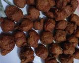 A picture of step 2 of Soya Chilli.