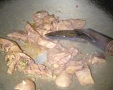 Foto langkah ke 2 dari resep Hati Ayam Paprika.