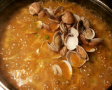 Foto del paso 19 de la receta: Arroz caldoso de almejas en salsa de azafrán