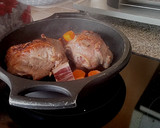 Foto del paso 4 de la receta: Carrillera de Cerdo con Garbanzos
