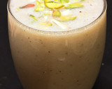 A picture of step 2 of Banana Dates and Nut Smoothie.