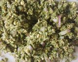 A picture of step 2 of Sprouted moong pakoda.