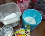 Foto langkah ke 1 dari resep Es Krim Strawberry Homemade.