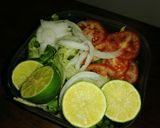 Foto del paso 3 de la receta: Tortas de jamón calientes rellenas de queso asadero