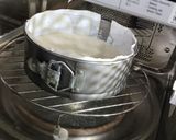 A picture of step 5 of New Year Cake.