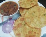 A picture of step 9 of Aloo Palak Puri with Chana Masala jhor.