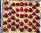 Foto del paso 5 de la receta: Tarta de hojaldre con frutos rojos