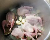 Une image de l'étape 1 de Ragoût de cailles.