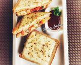 A picture of step 3 of Grill pizza toast.