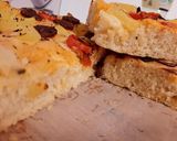 Pas rețetă Focaccia cu cartofi și cârnați 3 fotografie