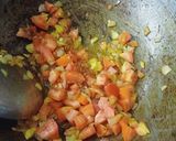 A picture of step 2 of Amritsari chicken masala.
