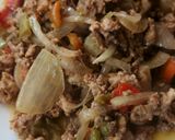 صورة لخطوة 2 من وصفة لحمه بصل