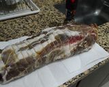 Foto del paso 6 de la receta: Bondiola curada en sal
