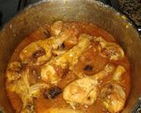 Foto del paso 3 de la receta: Muslitos de pollo estofados con ciruelas