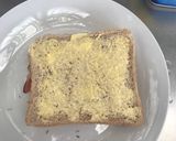 A picture of step 3 of Fried croque madame.
