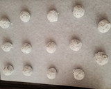 Foto del paso 2 de la receta: Galletas craqueladas de chocolate con aceite y cacao