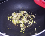 Foto del paso 2 de la receta: Festival de esparragos, champiñones y ajos tiernos