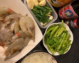 รูปขั้นตอนการทำที่ 1 ของ กุ้งอบวุ้นเส้น จากหม้อหุงข้าว